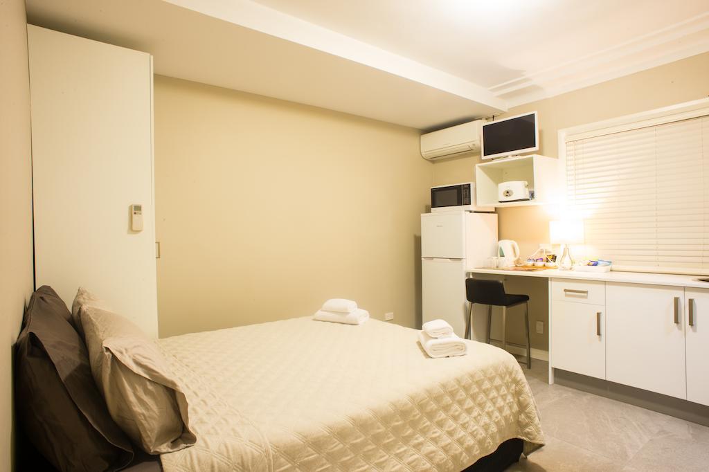 Aparthotel Amaaze Airport Apartments Sydney