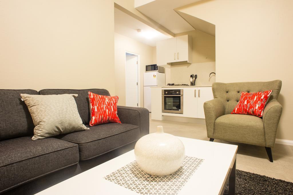 Amaaze Airport Apartments Aparthotel Sydney