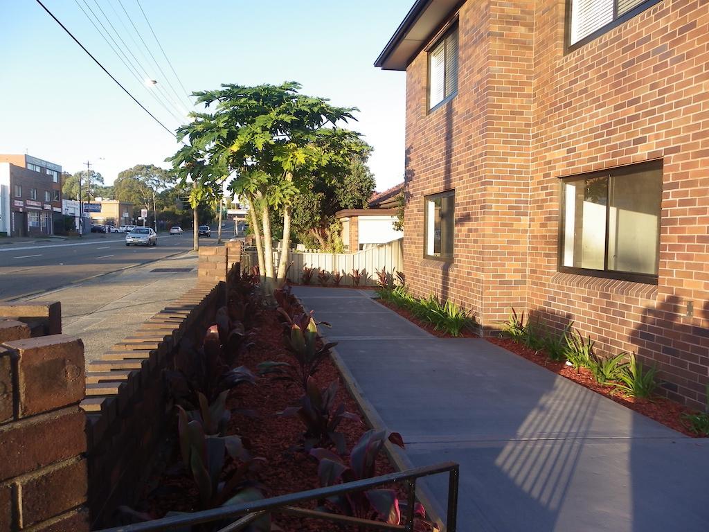 Aparthotel Amaaze Airport Apartments